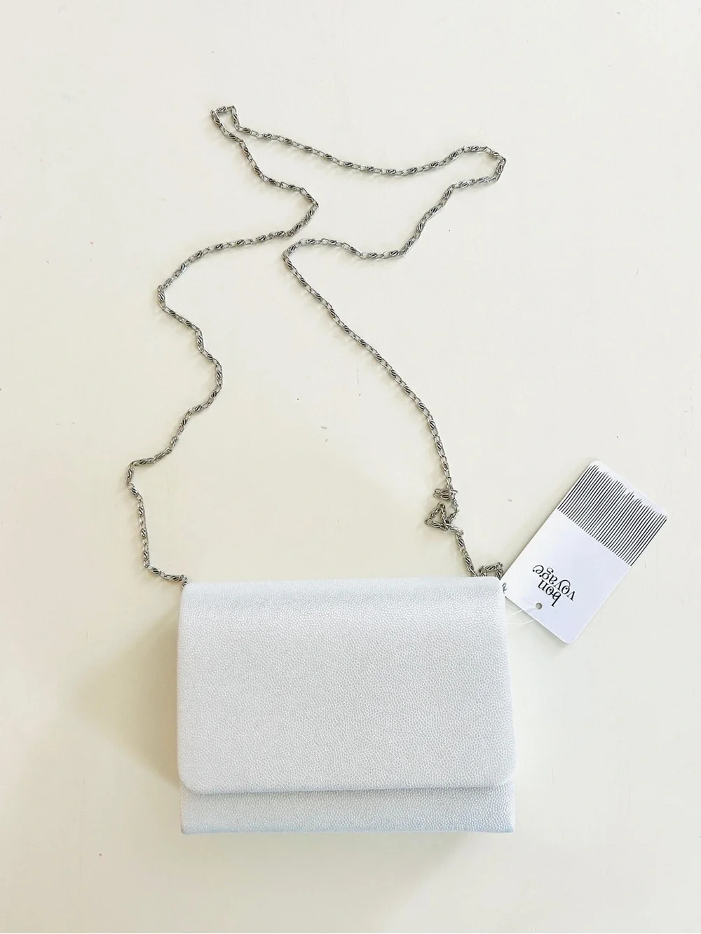 NWT Bon Voyage Silver Metallic Clutch | Chain Strap Evening Bag Wedding Formal - Picture 3 of 7